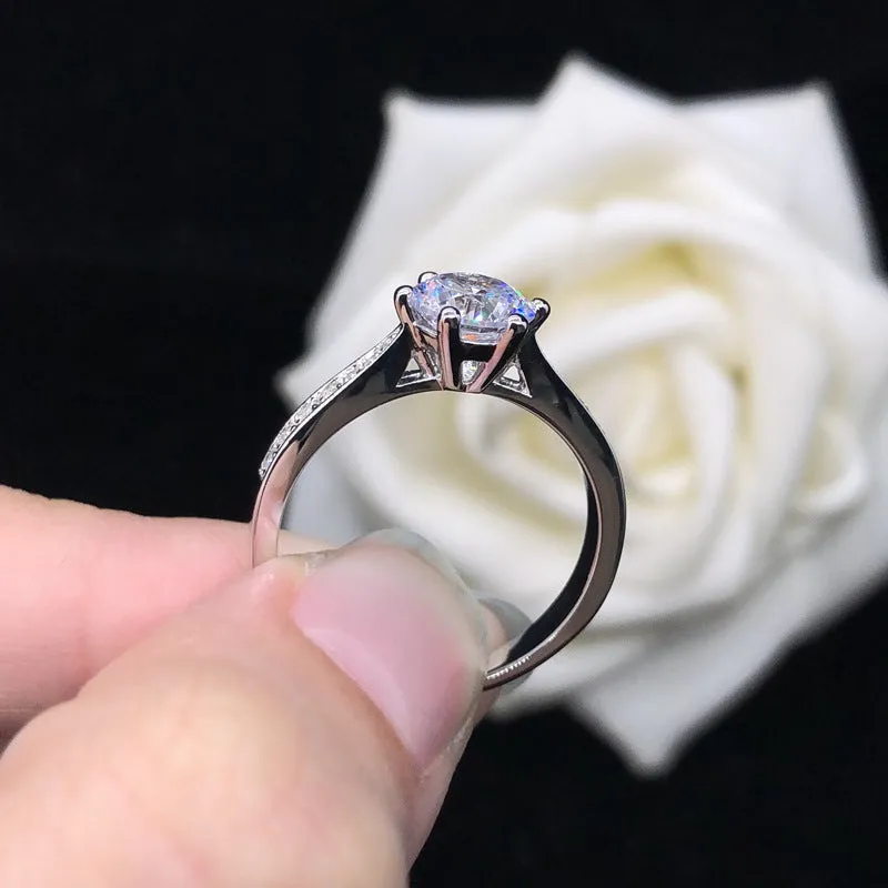 0.5 Carat Moissanite Diamond Six Prongs Ring