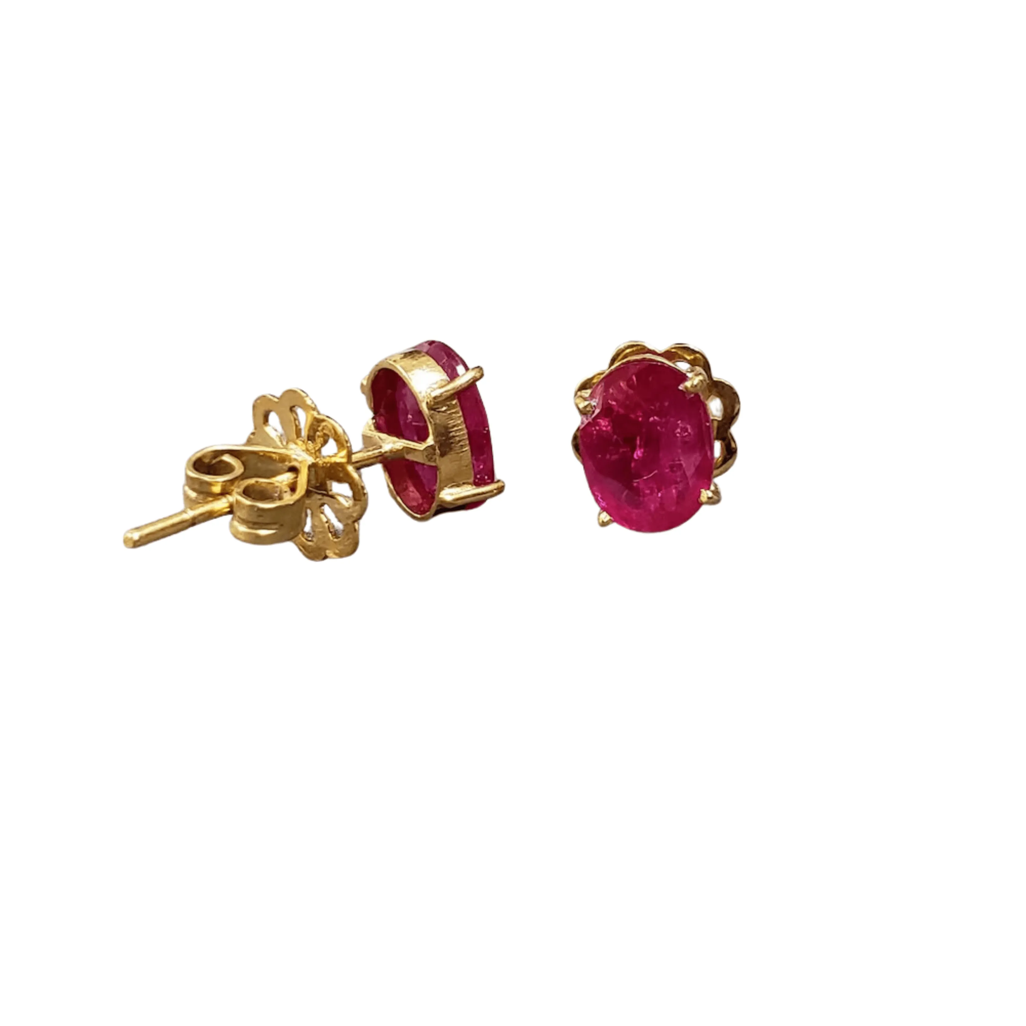 18k Gold Natural Ruby Earrings Studs