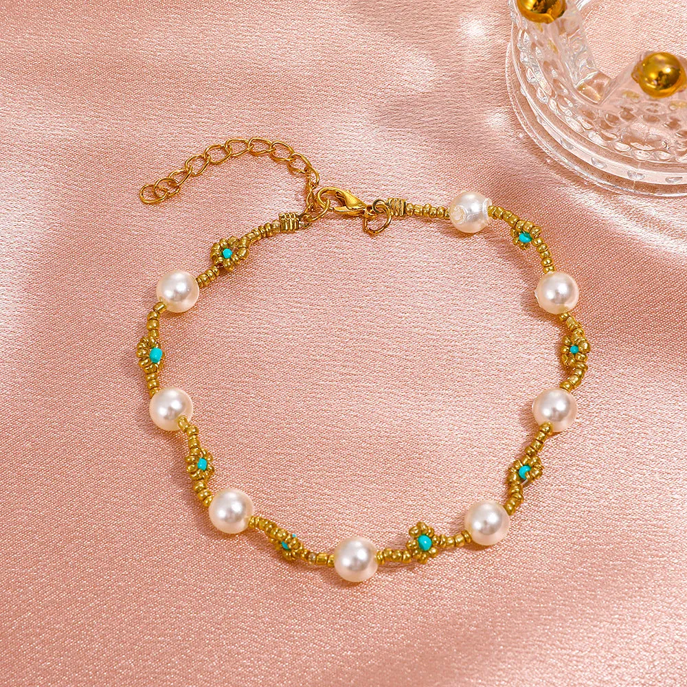 Ancient French Temperament Imitation Pearl Bracelet