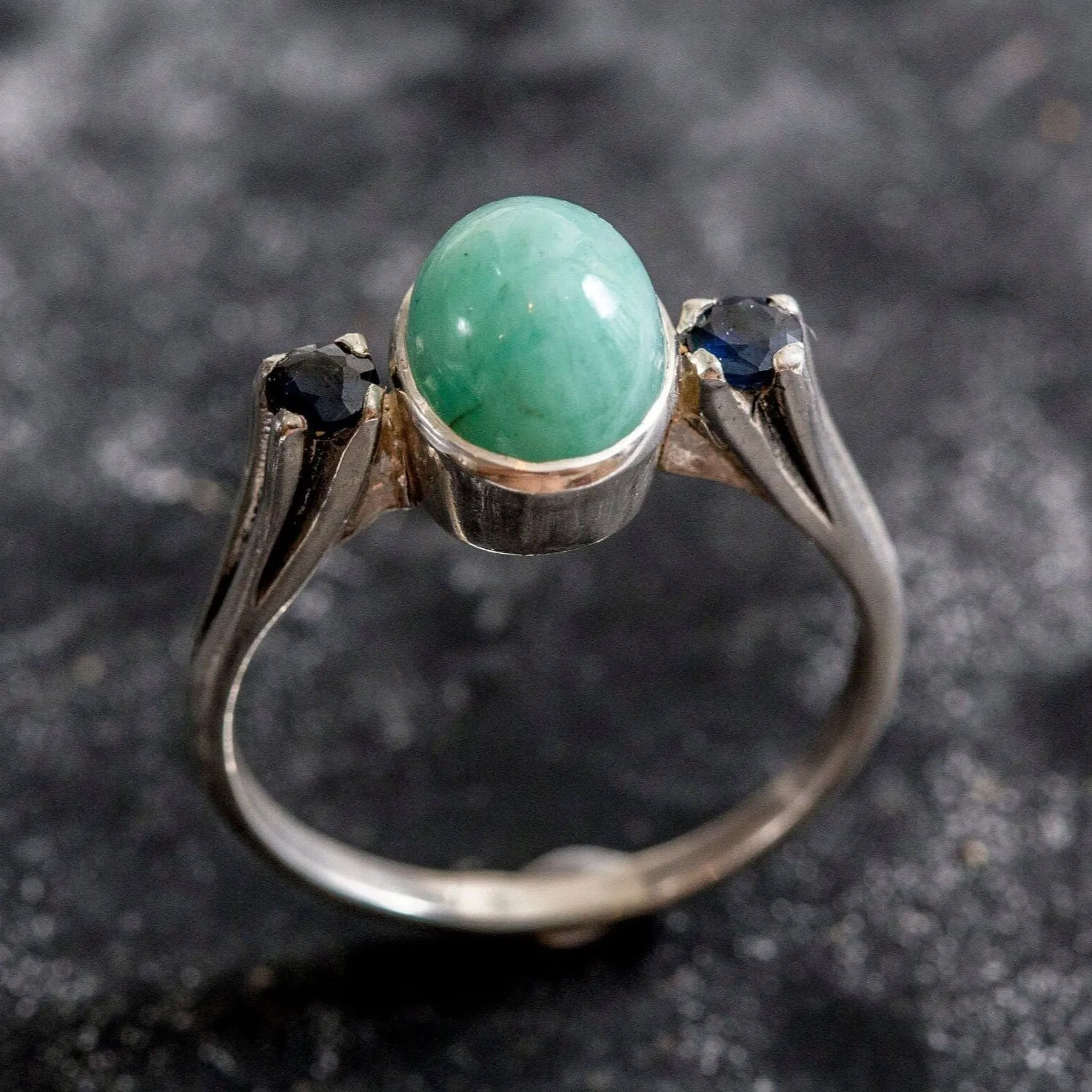 Emerald Bezel Ring - Green Gemstone Ring - Natural Emerald Ring
