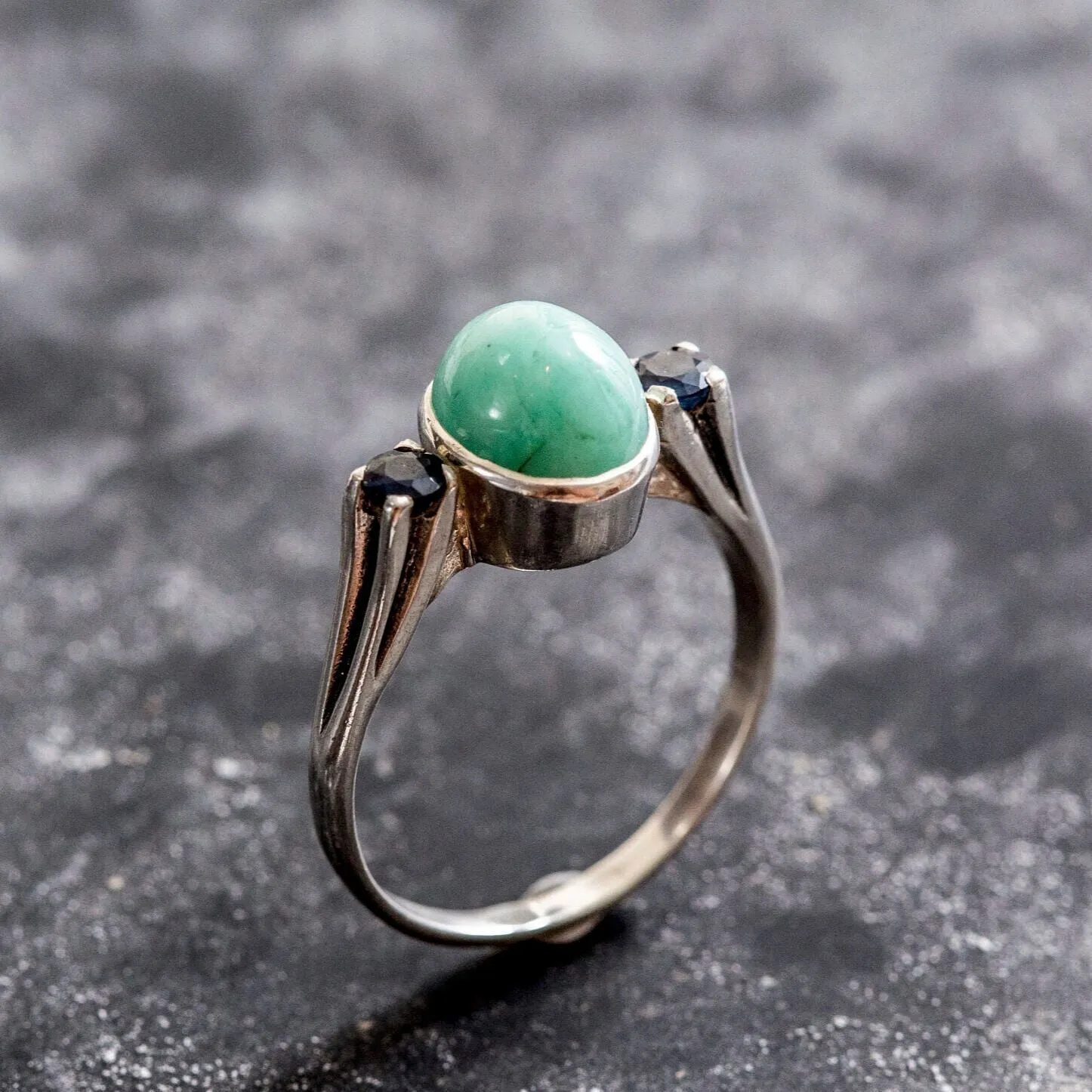 Emerald Bezel Ring - Green Gemstone Ring - Natural Emerald Ring