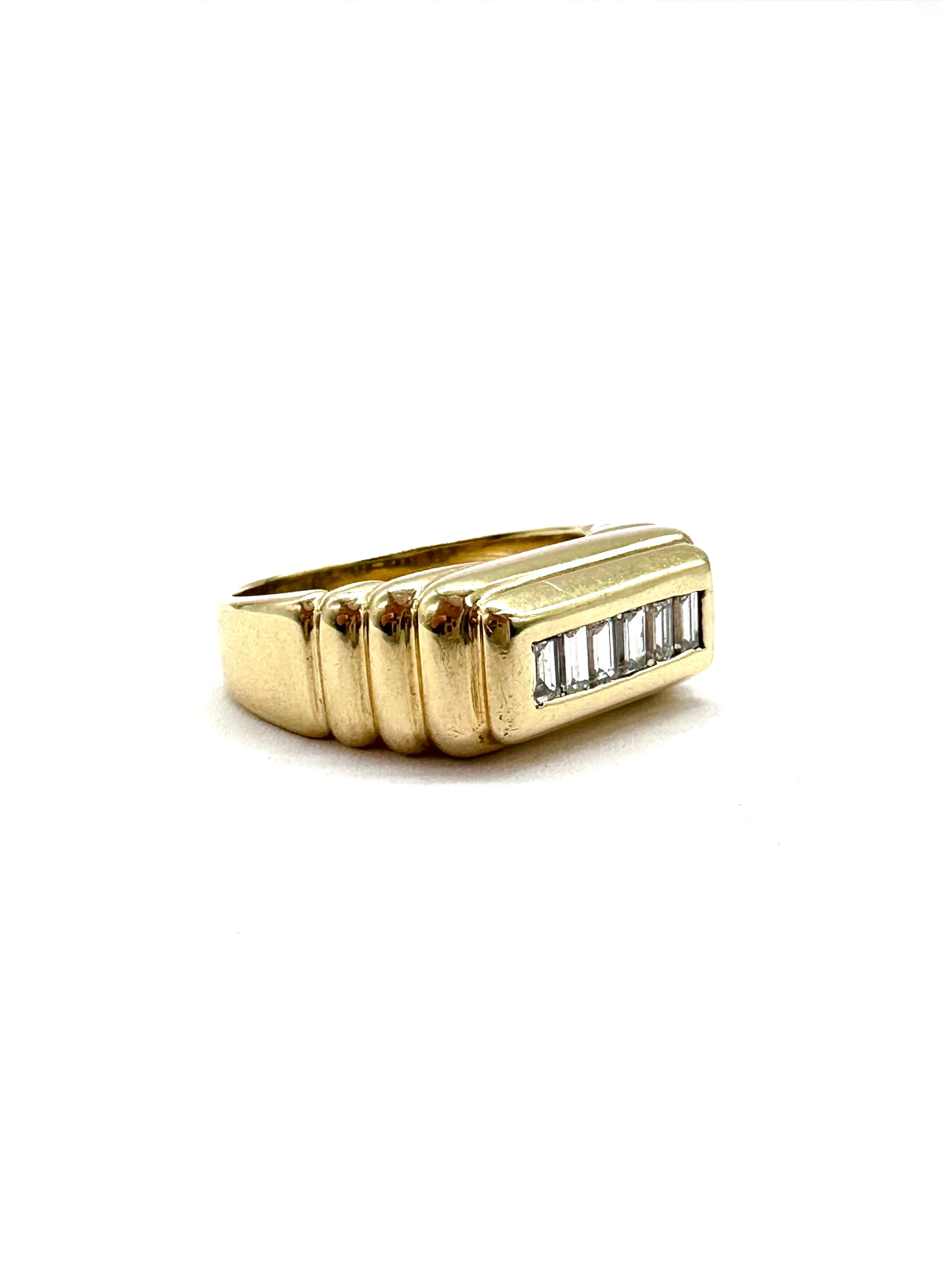 Gents Diamond Baguette Ribbed Ring