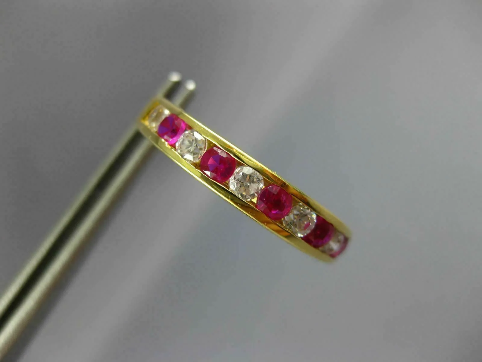 LARGE 2.0CT AAA RUBY & WHITE SAPPHIRE 18KT YELLOW GOLD 3D HUGGIE EARRINGS #22744