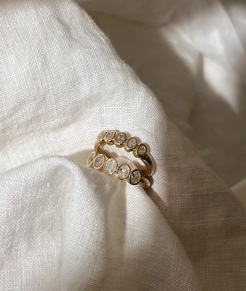 Medium Oval Suns Ring