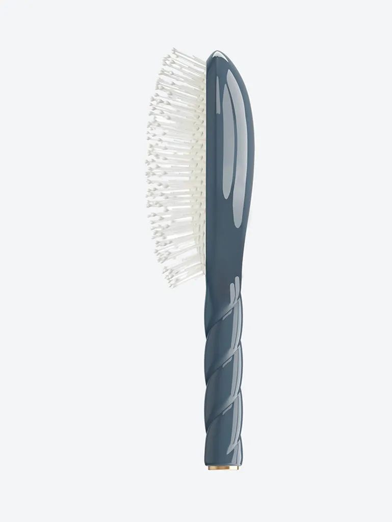 N.04 THE MIRACLE LARGE BRUSH