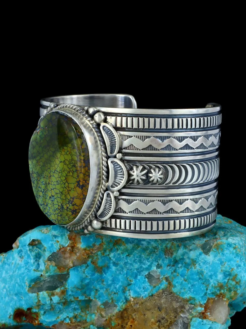 Native American Sterling Silver Natural Dragon Skin Turquoise Cuff Bracelet