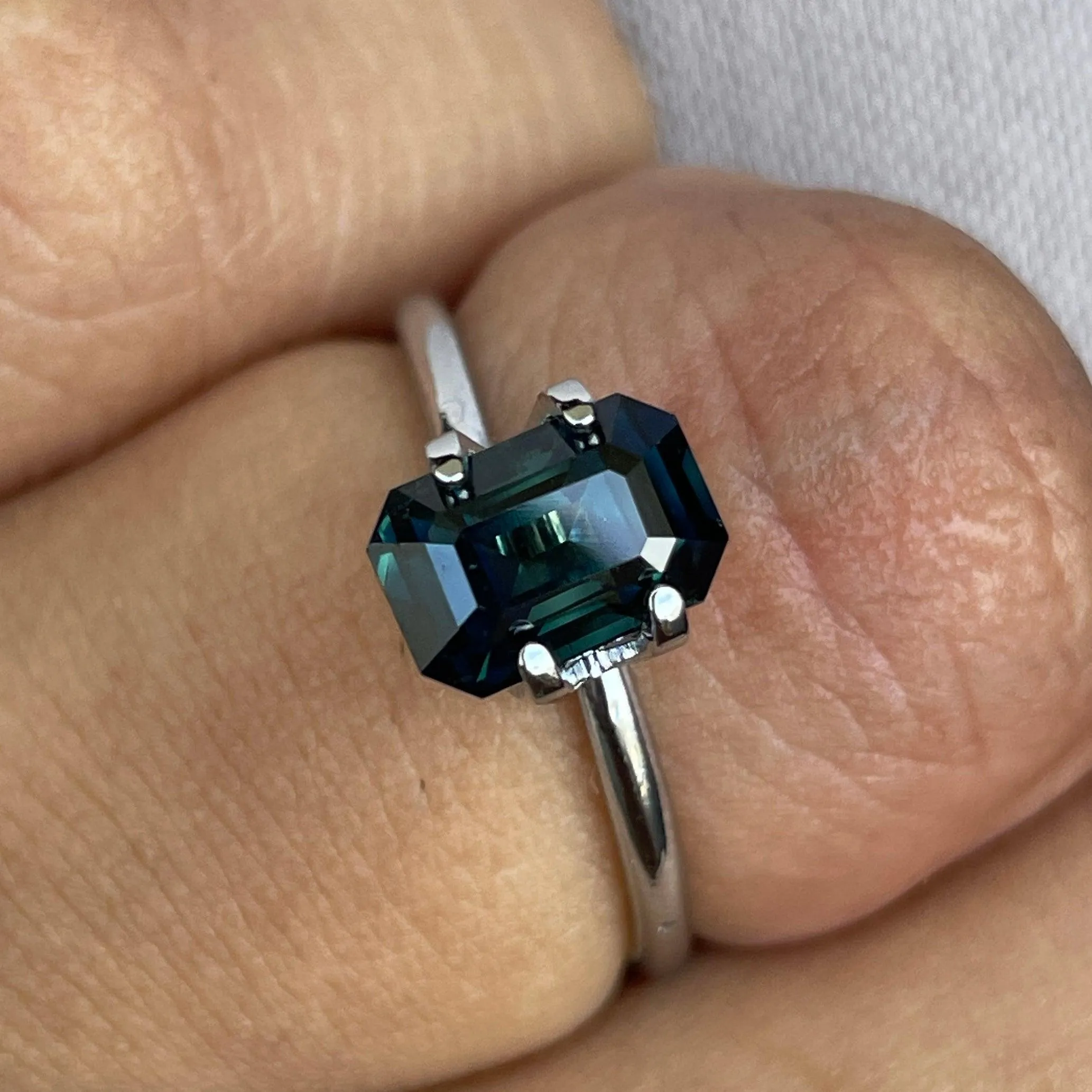 Natural Green Sapphire | Emerald Cut | 5.60 x 8.30 x 4.70mm| 2.26 Carat | heated Sapphire | Engagement Rings | Jewellery Making Gemstone