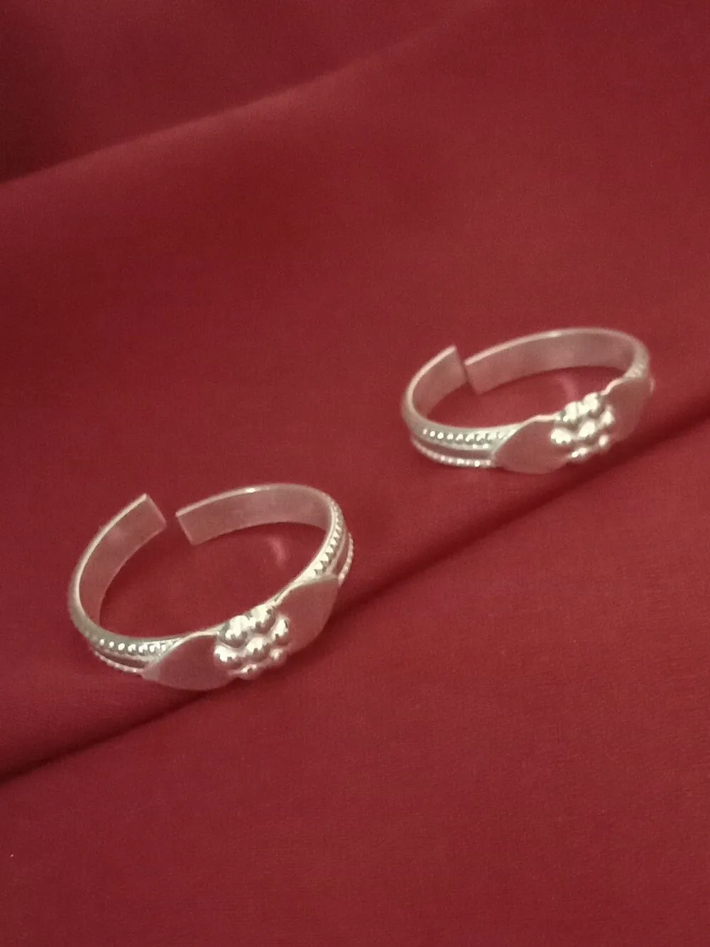 Silver Toe Band Single