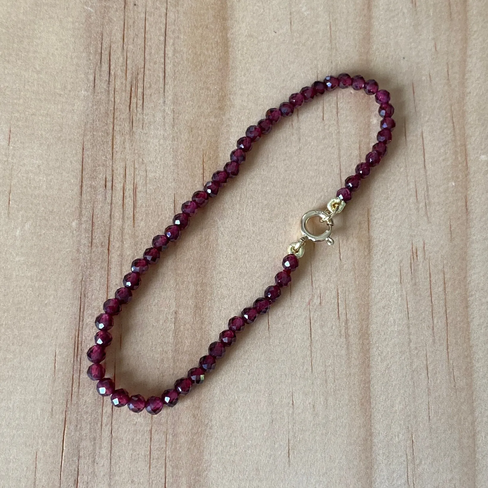 Solid 9 Carat Yellow Gold Red Garnet Bracelet