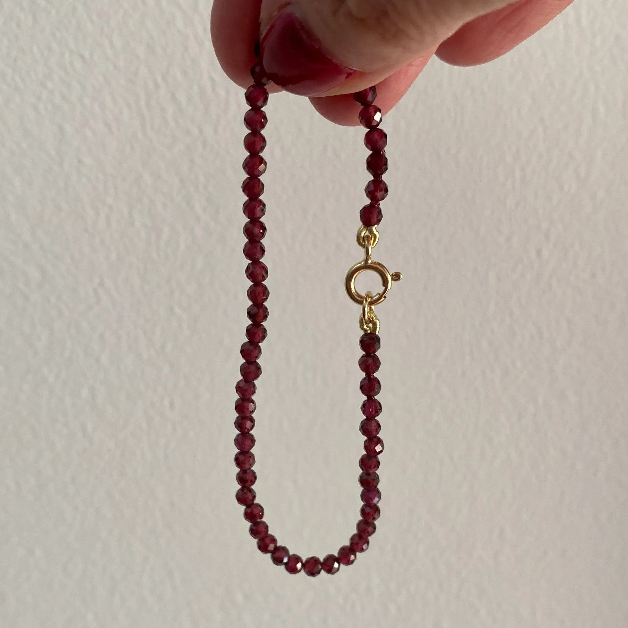 Solid 9 Carat Yellow Gold Red Garnet Bracelet