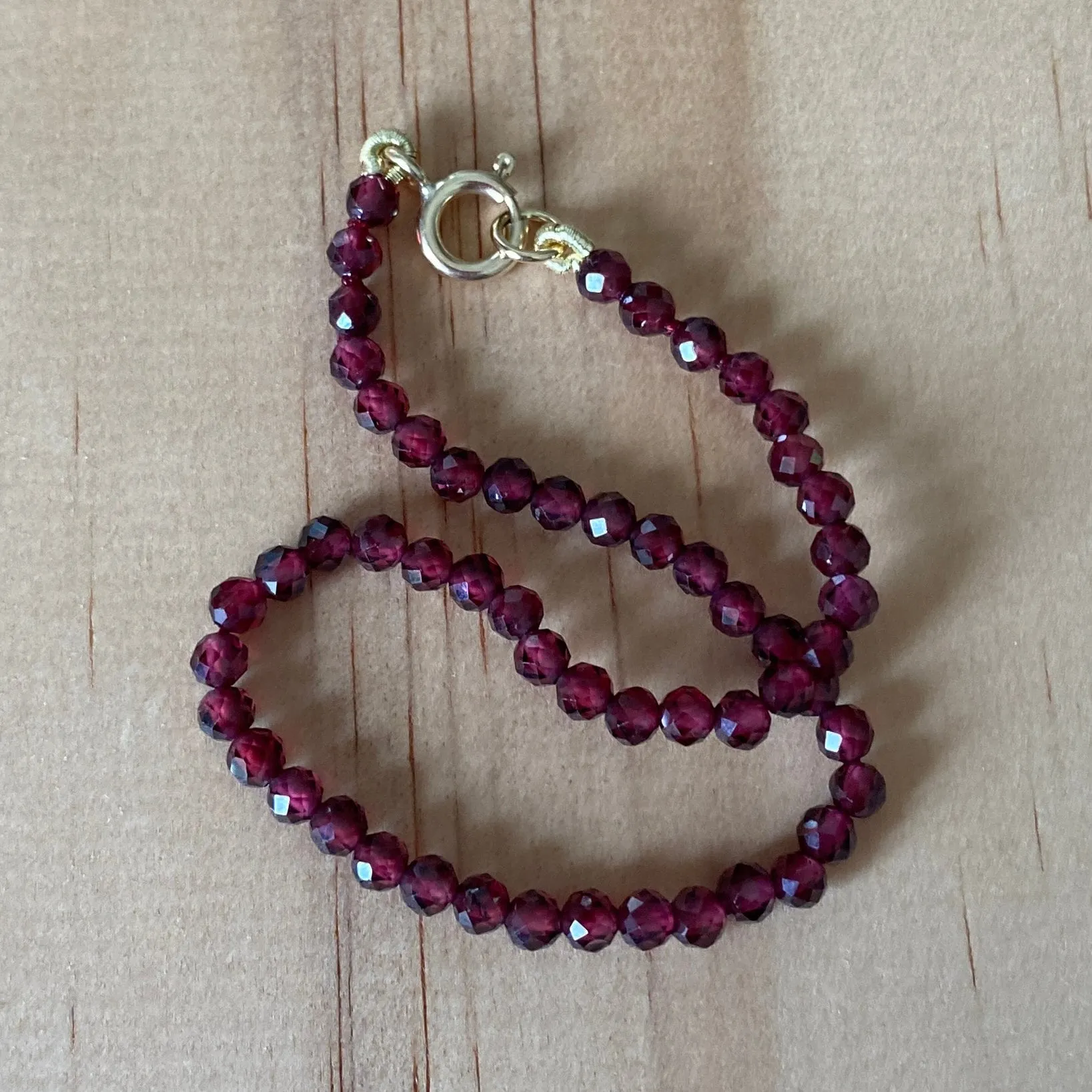 Solid 9 Carat Yellow Gold Red Garnet Bracelet
