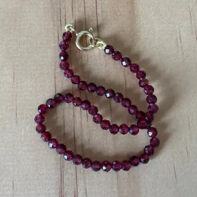 Solid 9 Carat Yellow Gold Red Garnet Bracelet