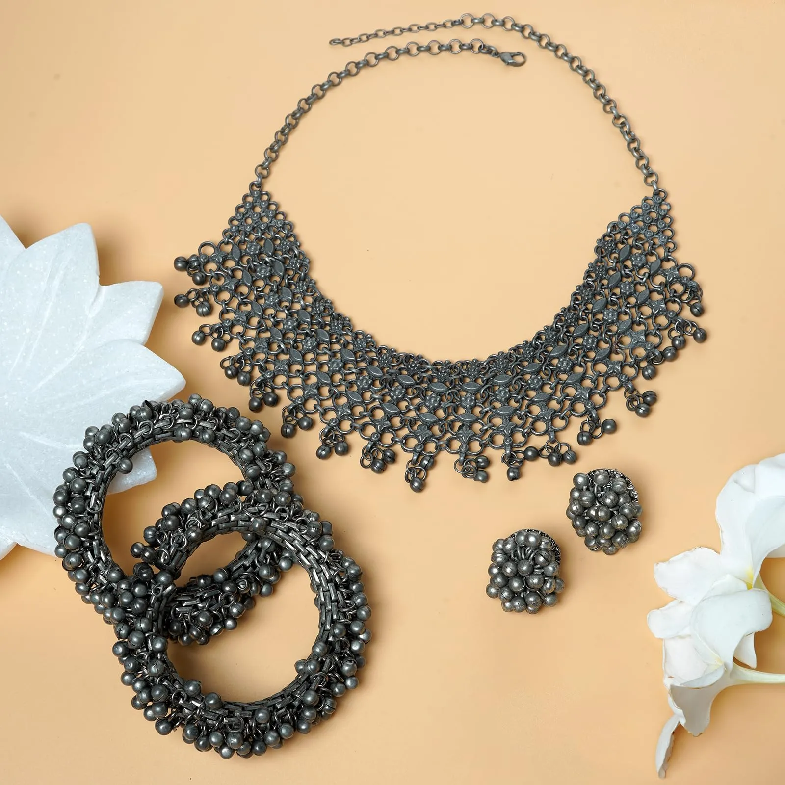 TEEJH Shyama Silver Oxidised Jewelry Gift Set