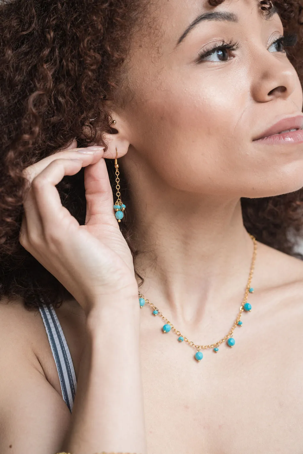 Turquoise Dance - Necklace