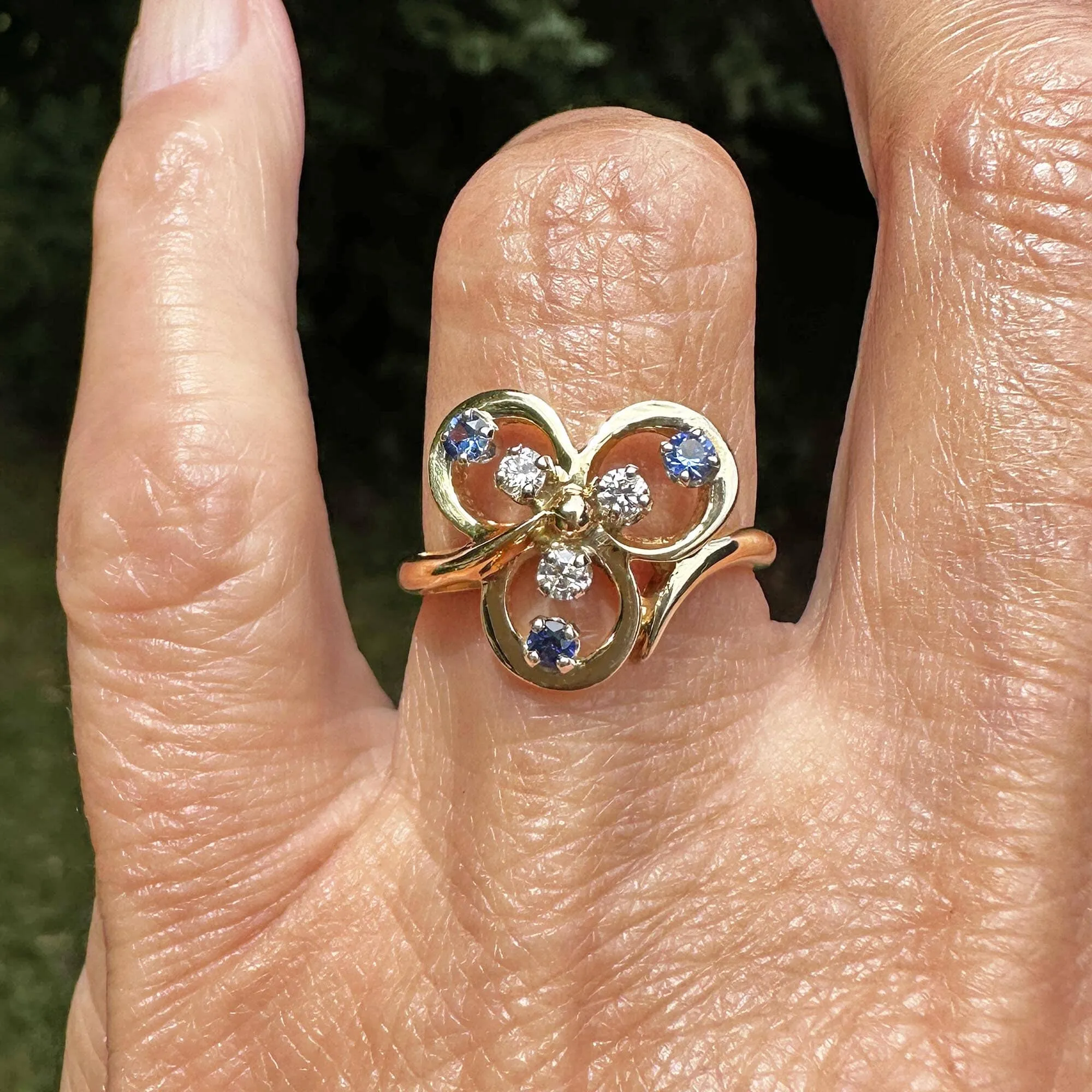 Vintage 14K Gold Diamond Sapphire Three Leaf Clover Ring