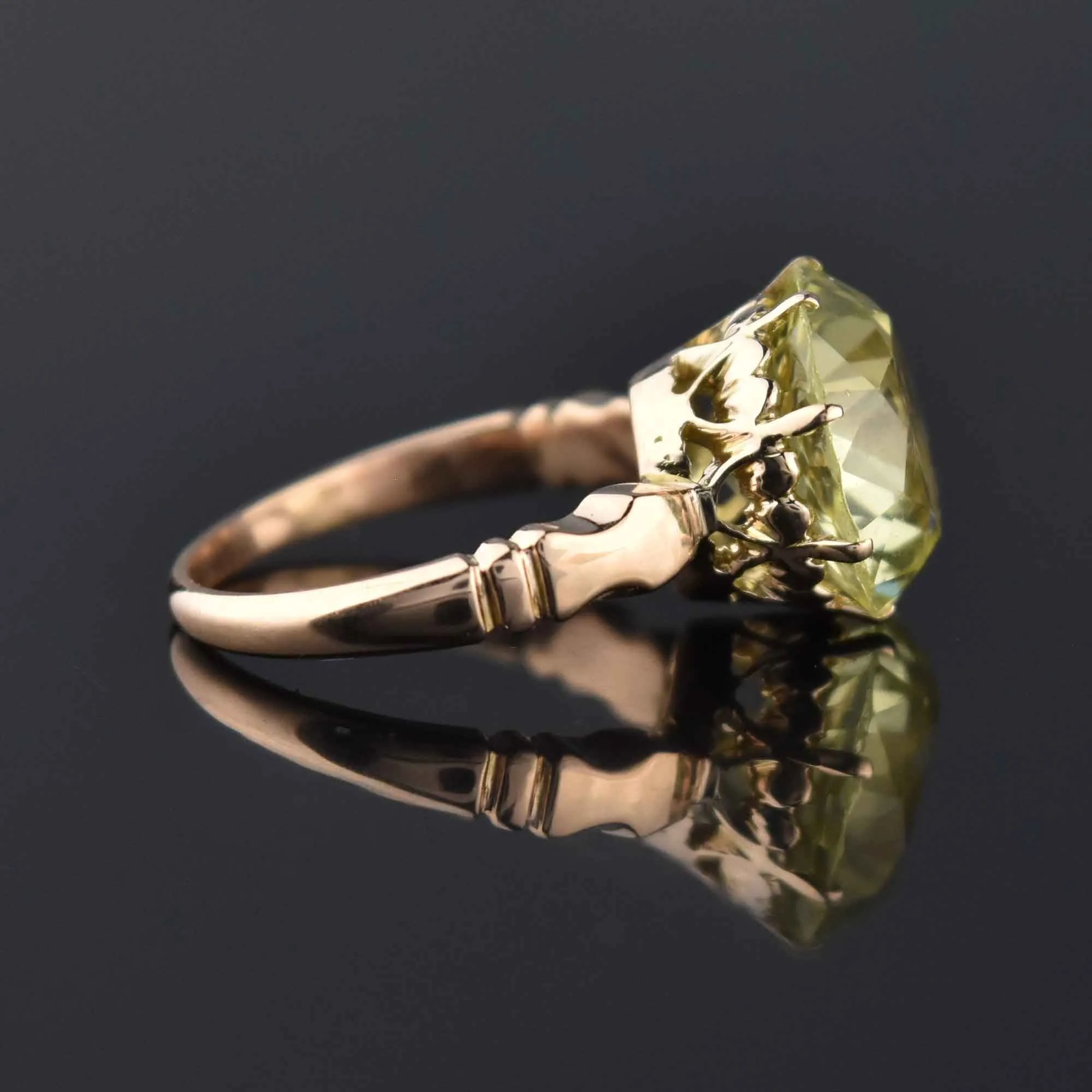 Vintage Rosy Gold Green Spinel Ring